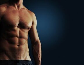 uomo dell'ingrandimento del pene